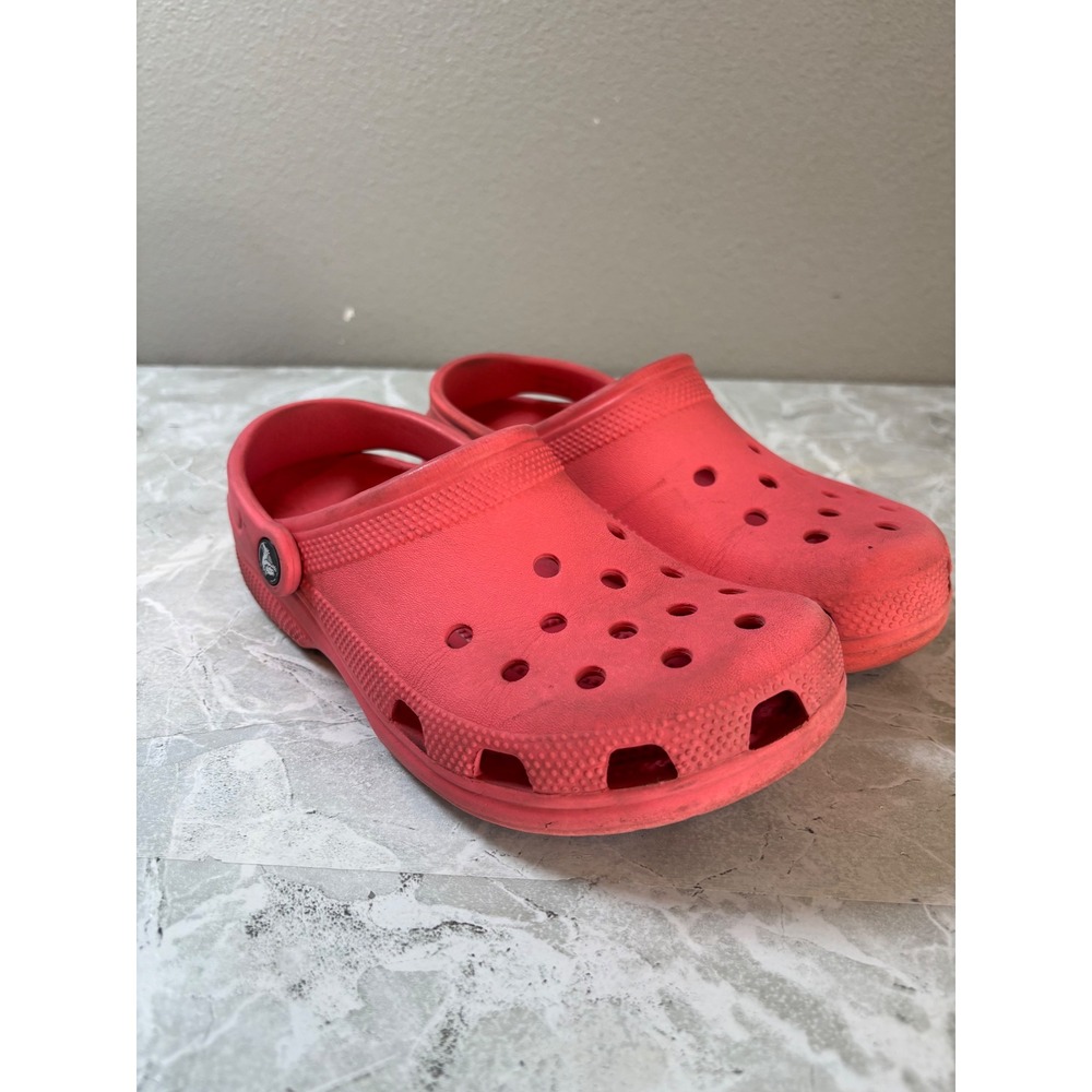 Crocs Kids Classic Clogs Red Coral Orange‎ Salmon Slip On Water Shoes Size J5